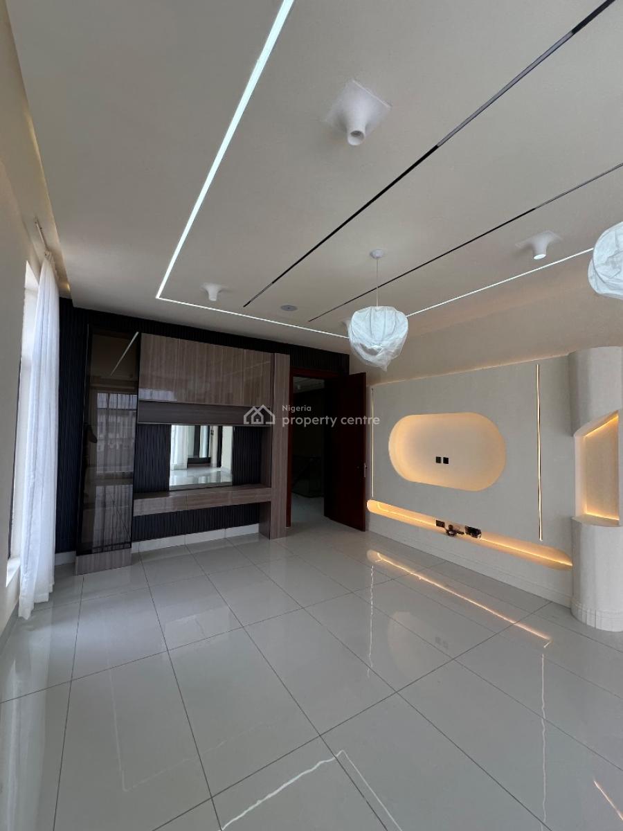 Pristine and Sophisticated 5 Bedroom Fully Detached Duplex, Orchid Road, Lekki, Lagos, Detached Duplex for Sale