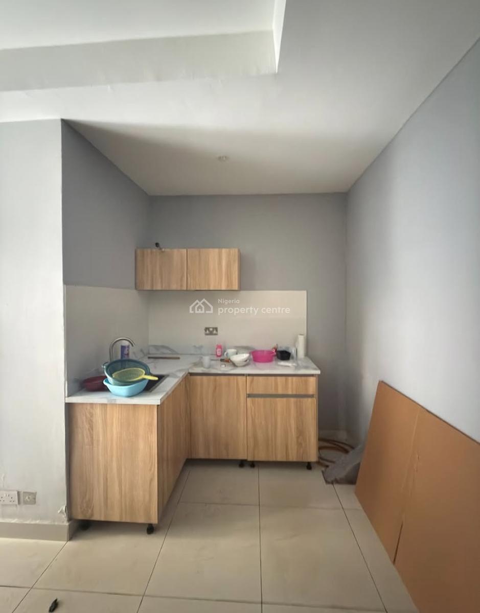 Spacious 1 Bedroom  Single Room with Kitchen, Chevron, Lekki, Lagos, House for Rent