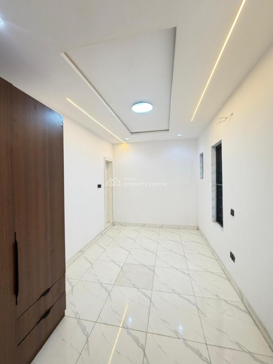 Fantastic 5 Bedroom Detached Duplex with Bq, Omole Phase 1, Ikeja, Lagos, Detached Duplex for Sale