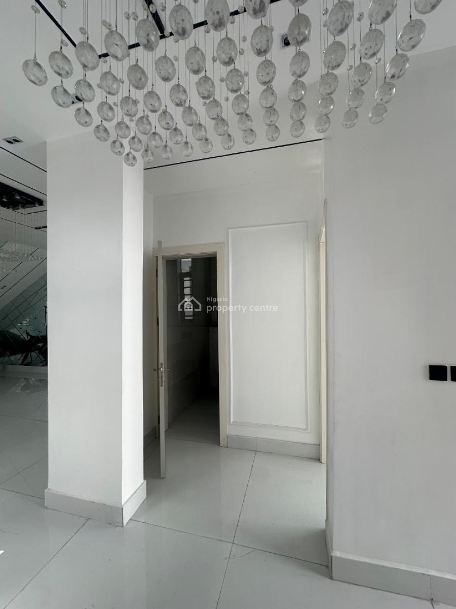 Pristine and Sophisticated 5 Bedroom Fully Detached Duplex, Orchid Road, Lekki, Lagos, Detached Duplex for Sale
