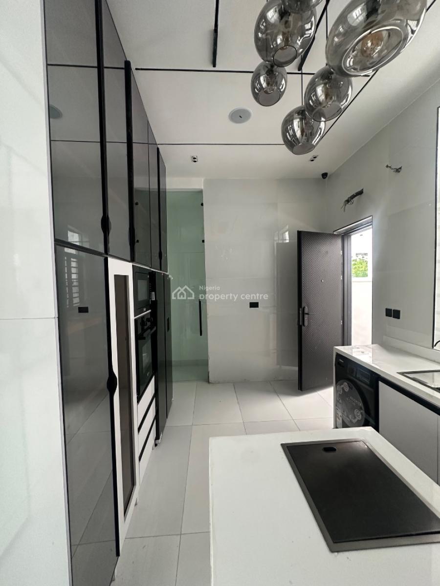 Pristine and Sophisticated 5 Bedroom Fully Detached Duplex, Orchid Road, Lekki, Lagos, Detached Duplex for Sale