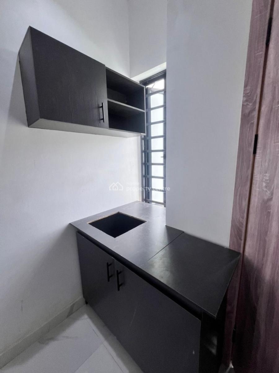 Clean 1 Bedroom with a Private Kitchen in a Lovely Estate, Lekk County, Ikota, Ikota, Lekki, Lagos, Self Contain (single Rooms) for Rent