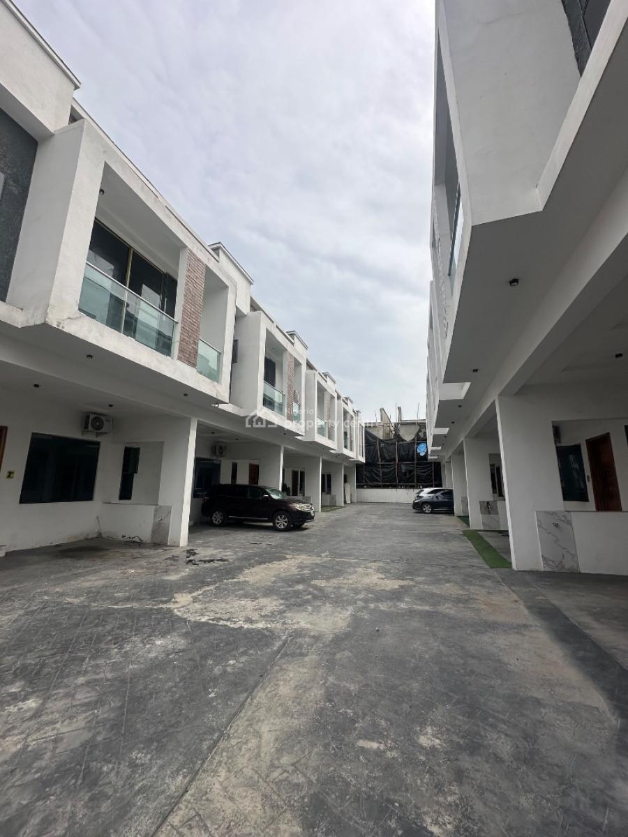 Secondary 3bedroom Terrace Duplex, Orchid Road, Lekki, Lagos, Terraced Duplex for Sale