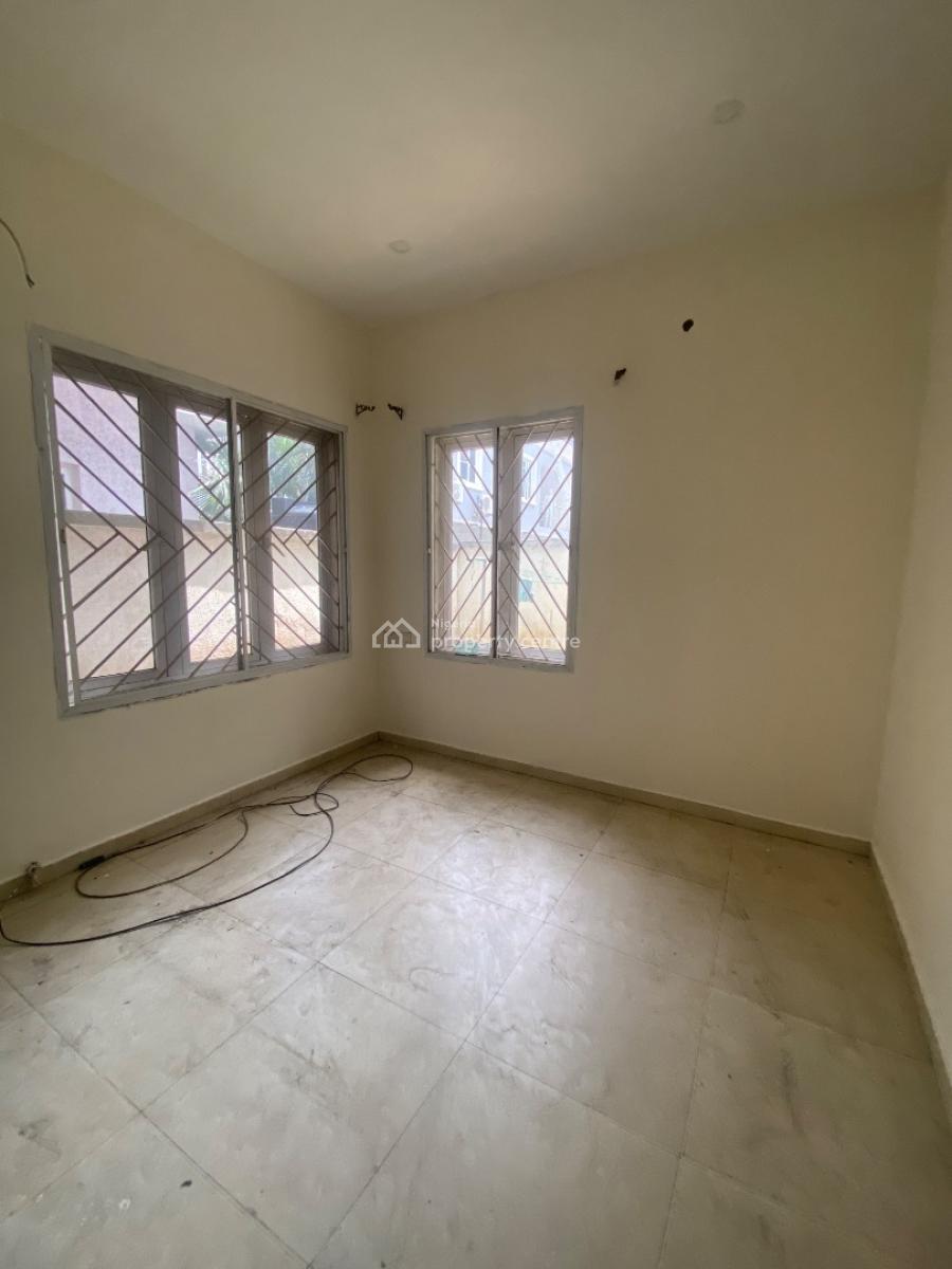 Luxury 3bed with Clean Water and Light in Code to Access Est, Lekki Right, Lekki, Lagos, Flat / Apartment for Rent