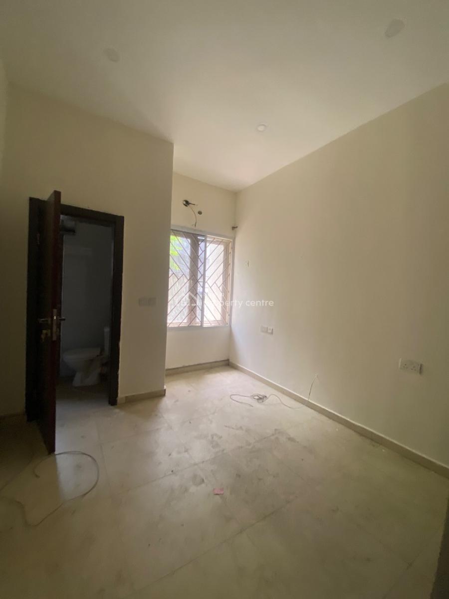 Luxury 3bed with Clean Water and Light in Code to Access Est, Lekki Right, Lekki, Lagos, Flat / Apartment for Rent