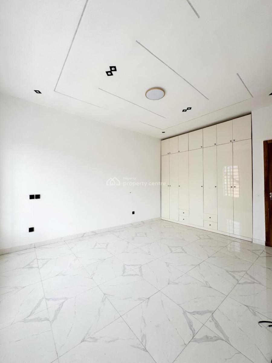 Serviced 4 Bedroom Terrace Duplex with En-suite Rooms, 4 Bedroom Duplex in a Fully Secured Estate, Ikota, Lekki, Lagos, Terraced Duplex for Sale