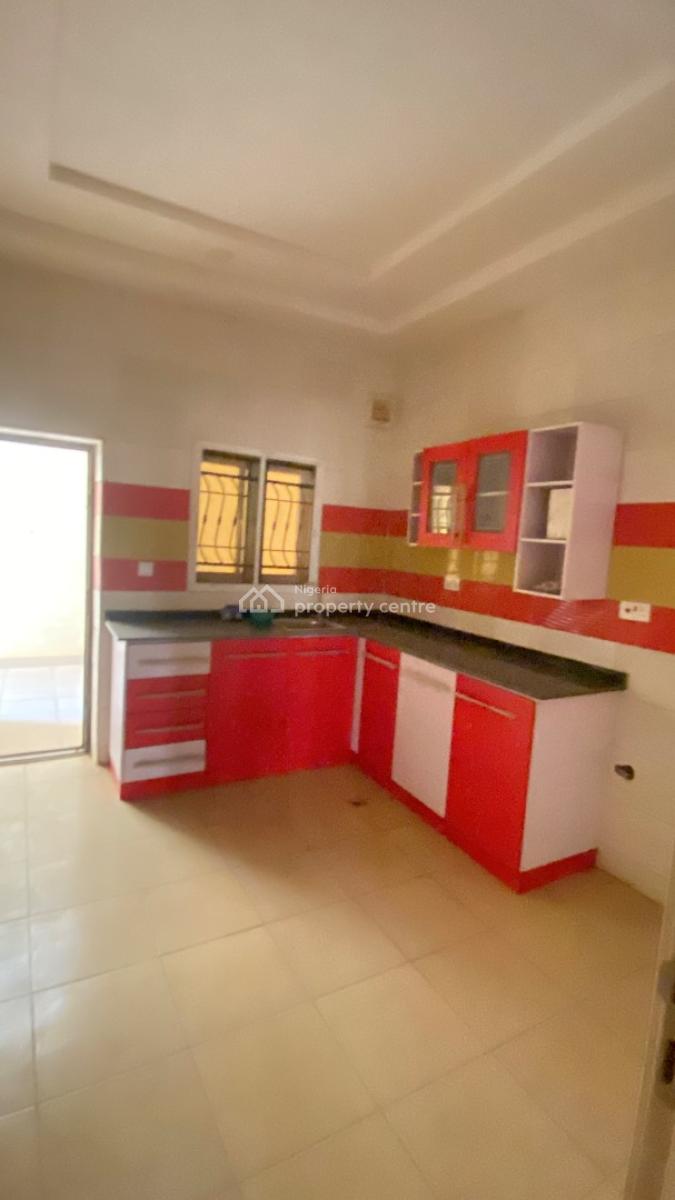 Luxury 3 Bedroom Flat with Excellent Architectural Features, Jahi After Adovie School, Jahi, Abuja, Block of Flats for Sale