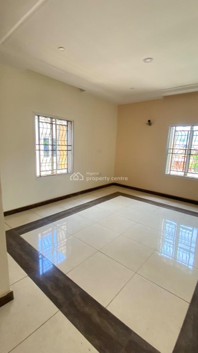 Luxury 3 Bedroom Flat with Excellent Architectural Features, Jahi After Adovie School, Jahi, Abuja, Block of Flats for Sale