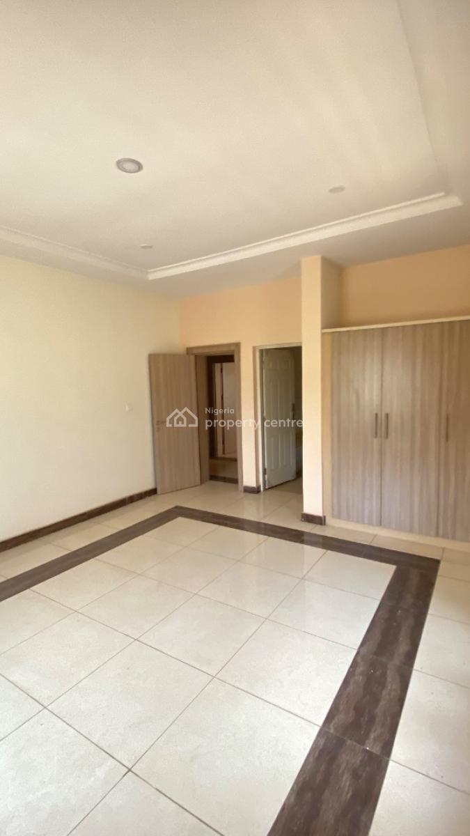 Luxury 3 Bedroom Flat with Excellent Architectural Features, Jahi After Adovie School, Jahi, Abuja, Block of Flats for Sale