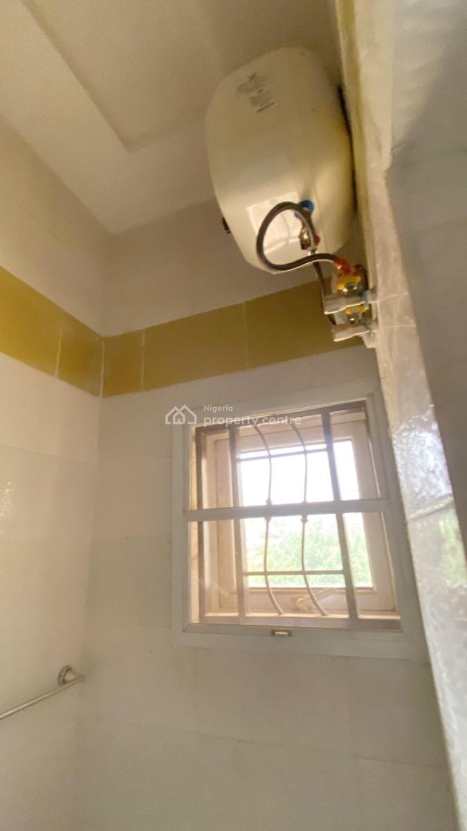 Luxury 3 Bedroom Flat with Excellent Architectural Features, Jahi After Adovie School, Jahi, Abuja, Block of Flats for Sale