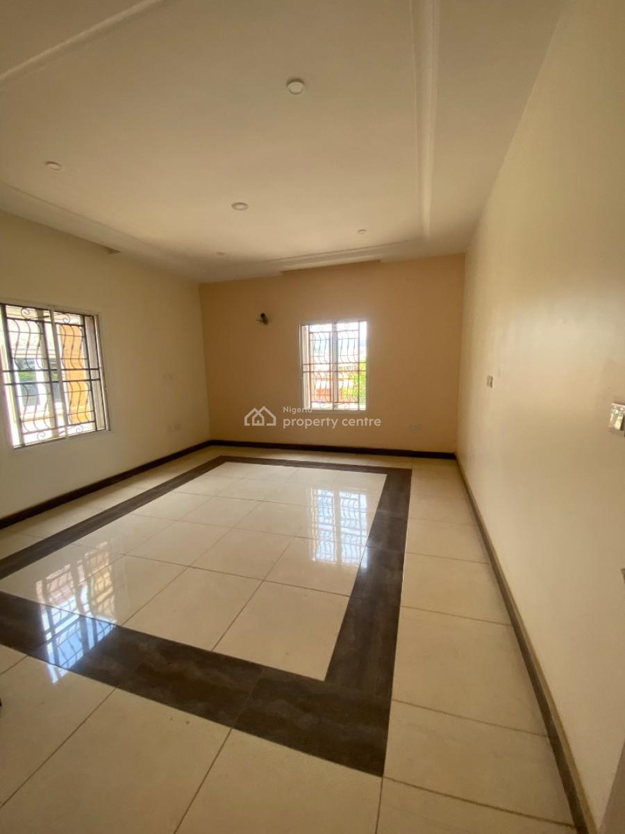 Luxury 3 Bedroom Flat with Excellent Architectural Features, Jahi After Adovie School, Jahi, Abuja, Block of Flats for Sale