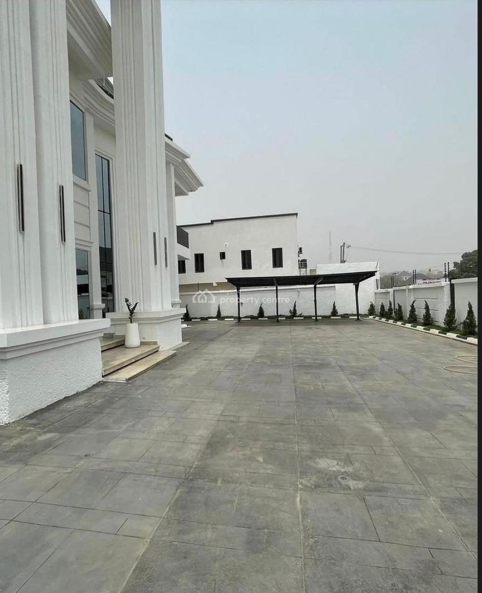 Luxurious Mansion with Bq, Guzape District, Abuja, House for Sale