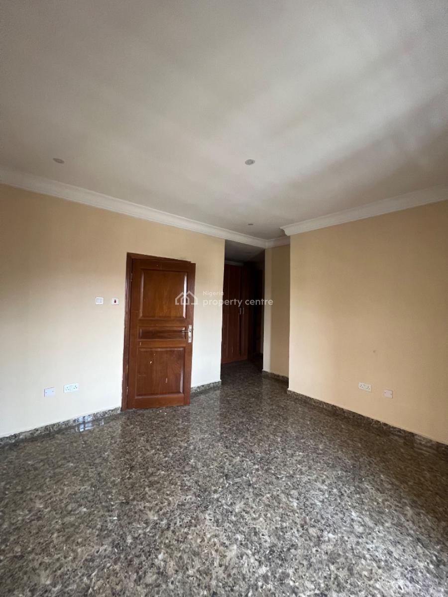 Partly Serviced 3 Bedroom Apartment with Bq, Off Admiralty Way, Lekki Phase 1, Lekki, Lagos, Flat / Apartment for Rent