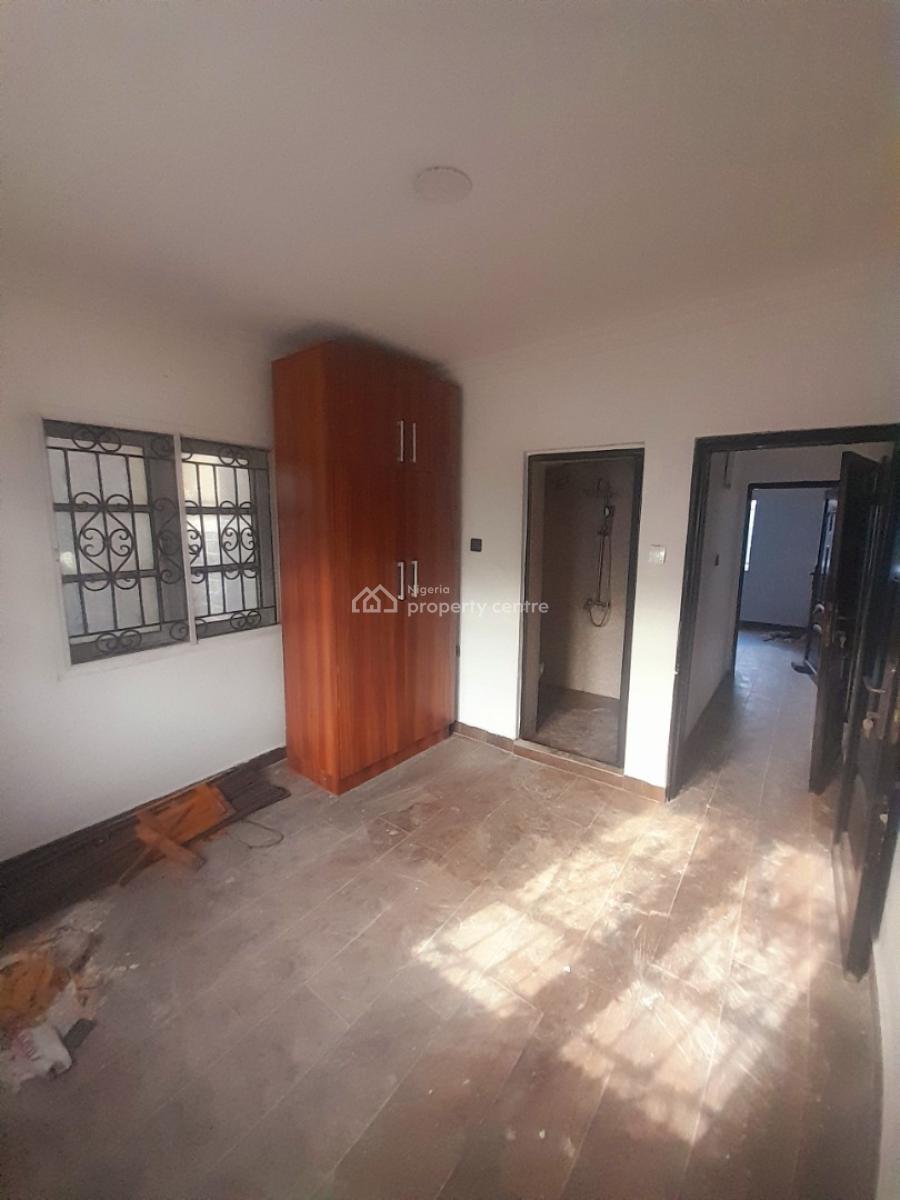 Spacious 2 Bedrooms Flat, Ilaje, Ajah, Lagos, Terraced Duplex for Rent
