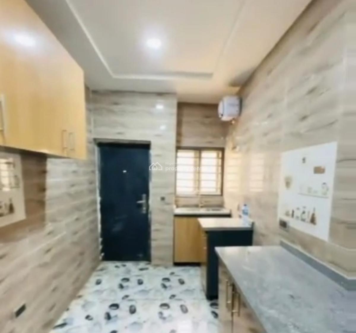 4 Bedrooms Terraced Duplex + Bq, Gwarinpa, Abuja, Terraced Duplex for Sale