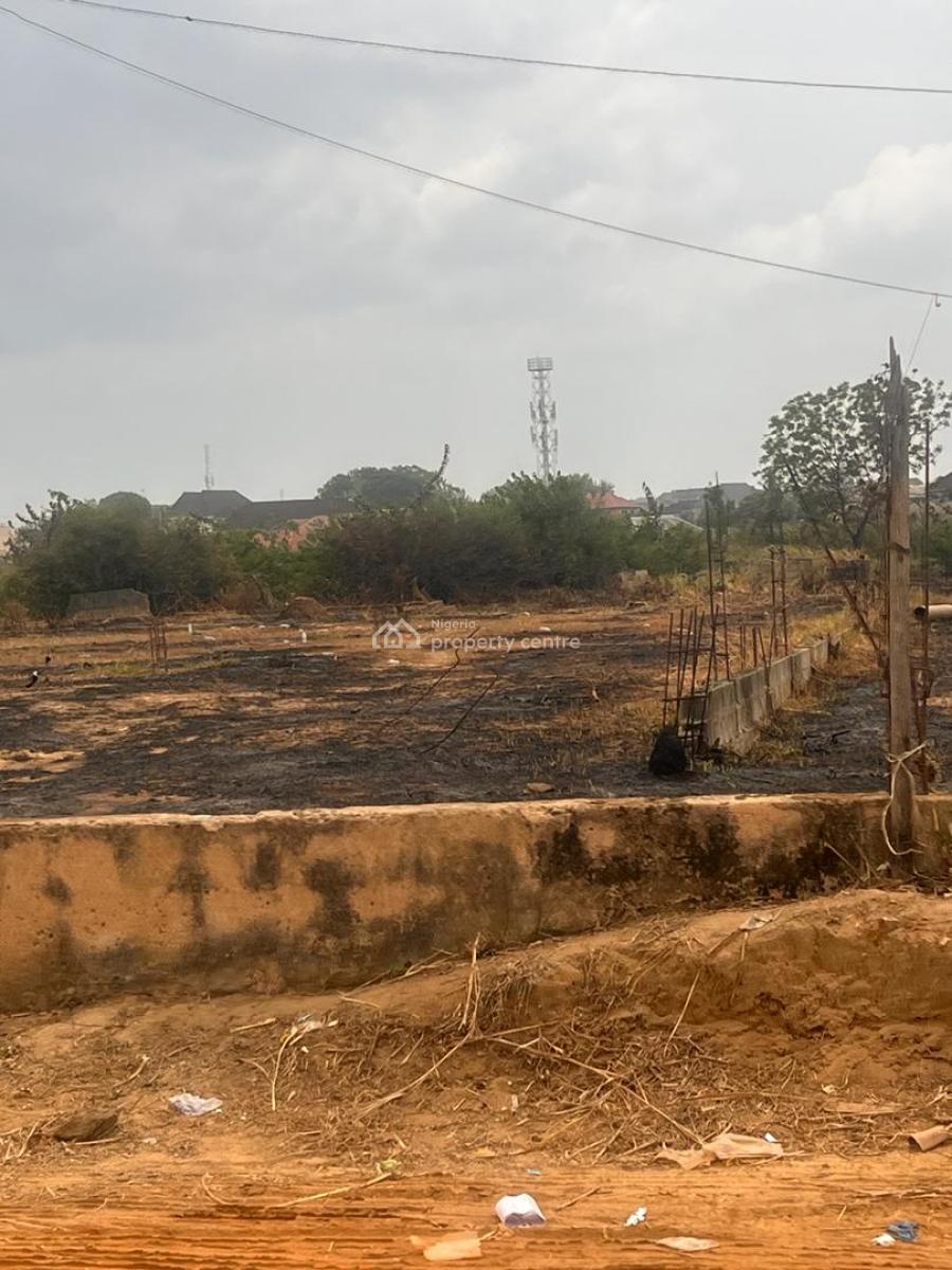 5acres of Land in a Gated Environment Facing Major Road, Ebute Ipakodo Road Ikorodu Lagos, Ikorodu, Lagos, Commercial Land for Sale