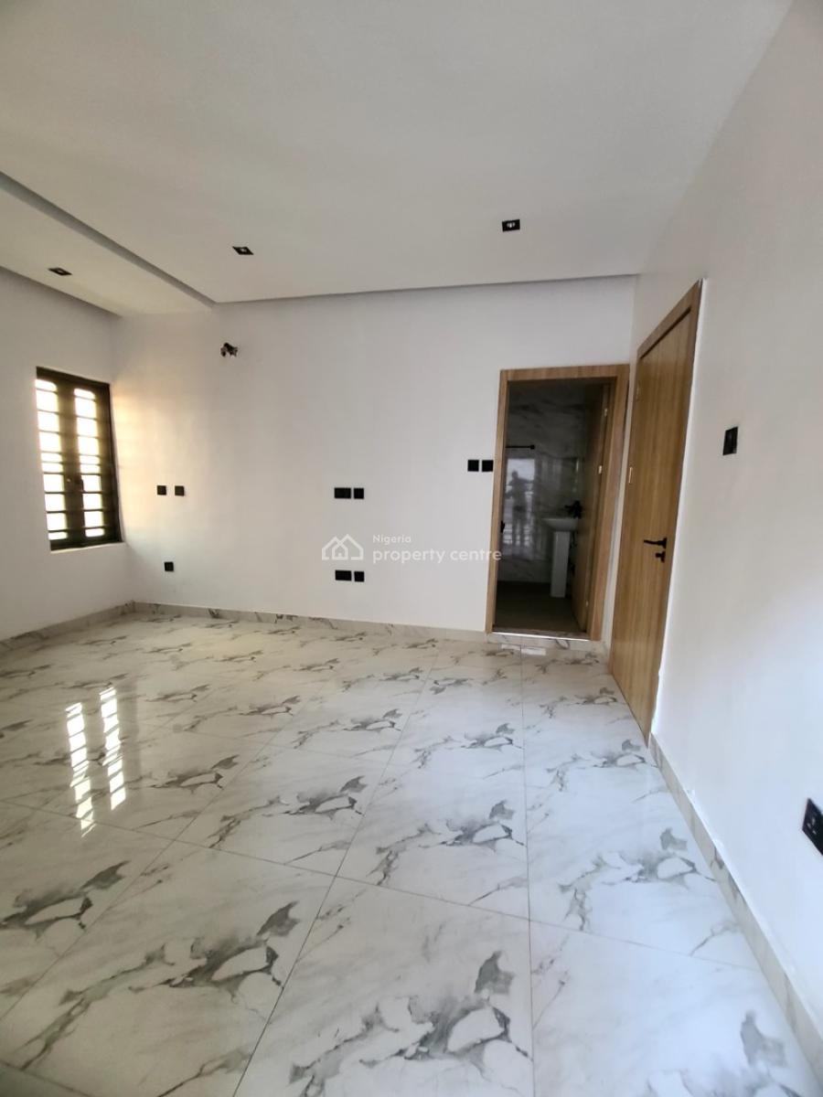 Newly Built Luxury 3 Bedroom Flat with Boys Quarter, Sholanke, Akoka, Yaba, Lagos, Flat / Apartment for Rent