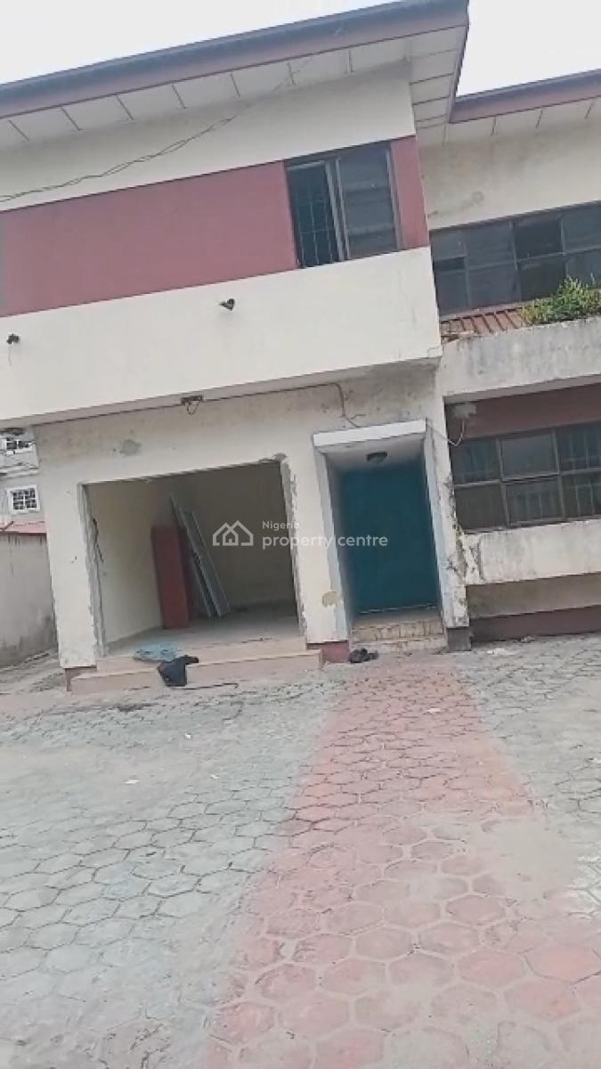 4 Bedroom Semi Detached Duplex with Bq, Victoria Island (vi), Lagos, Commercial Property for Rent