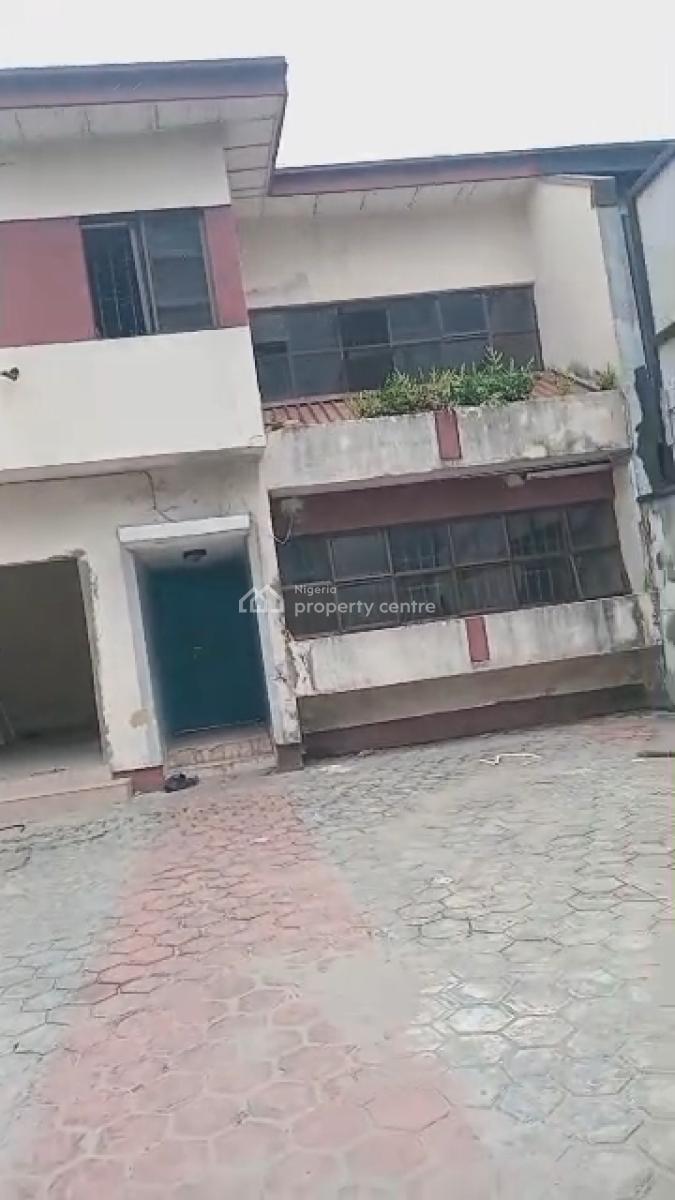 4 Bedroom Semi Detached Duplex with Bq, Victoria Island (vi), Lagos, Commercial Property for Rent