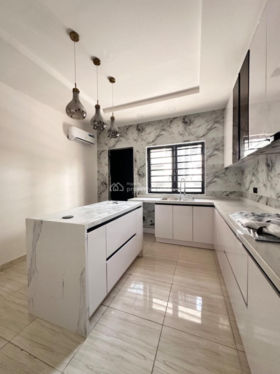 Exquisite 3bedroom Maisonette with Bq, Durosimi Etti Axis, Lekki Phase 1, Lekki, Lagos, Terraced Duplex for Sale