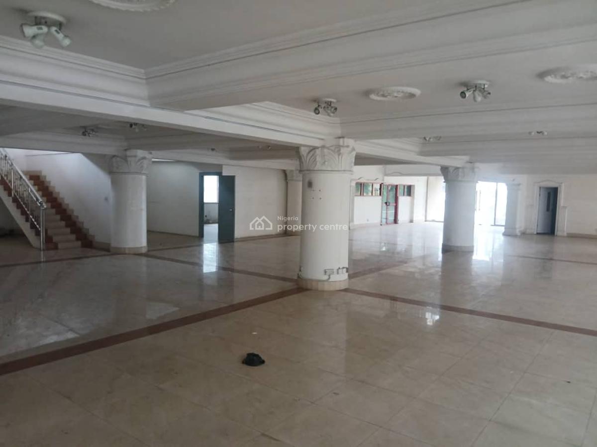 an Office Space Measuring 980sqm on Two Floors., Victoria Island (vi), Lagos, Commercial Property for Rent