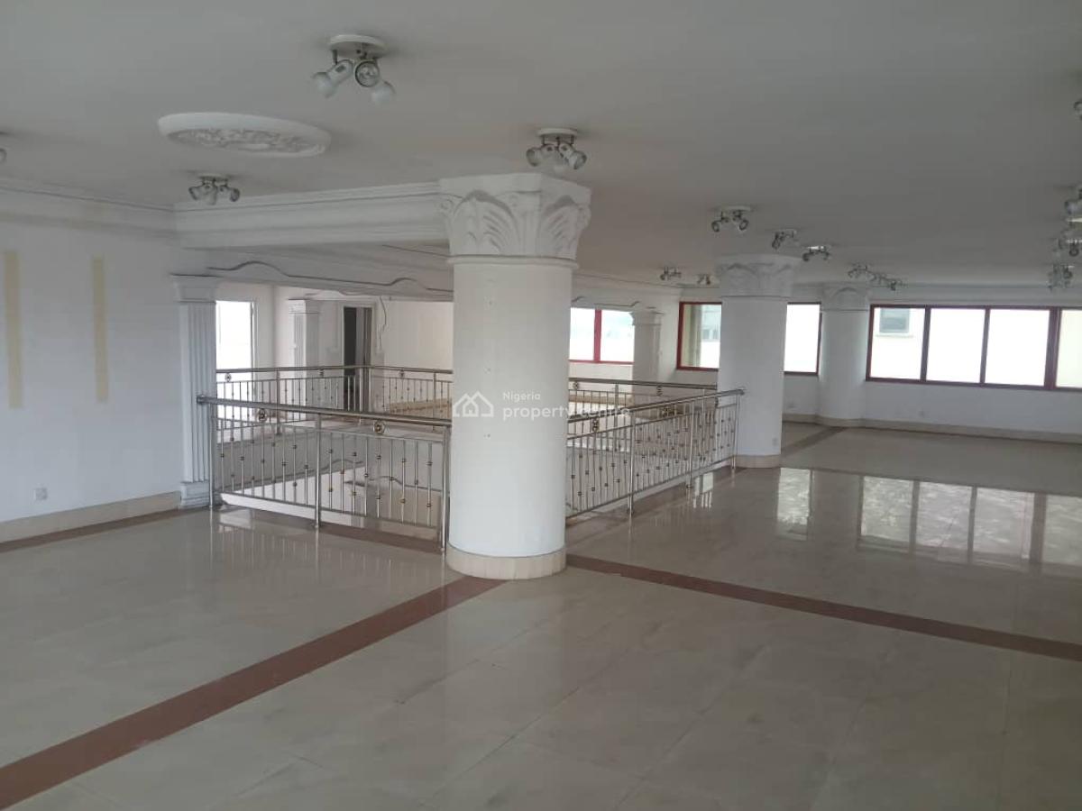 an Office Space Measuring 980sqm on Two Floors., Victoria Island (vi), Lagos, Commercial Property for Rent
