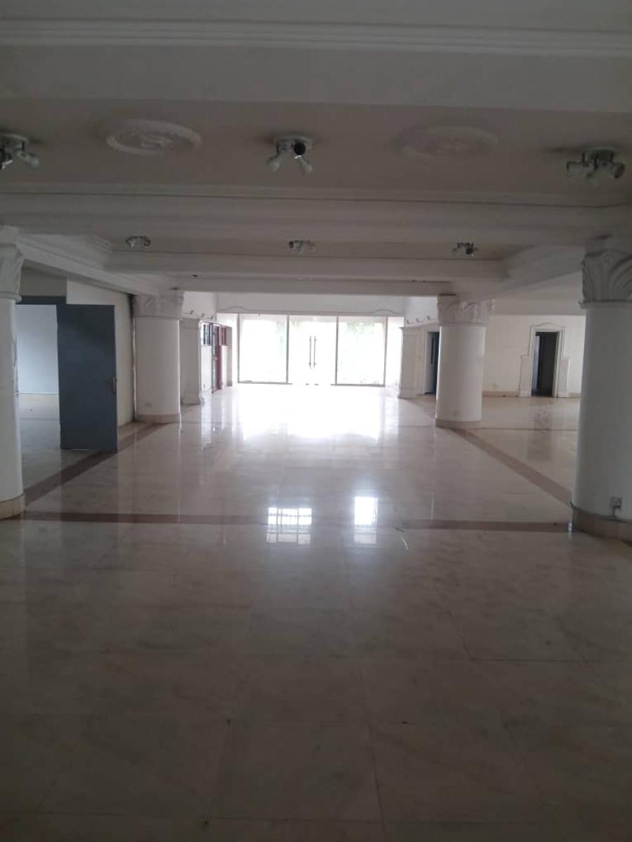 an Office Space Measuring 980sqm on Two Floors., Victoria Island (vi), Lagos, Commercial Property for Rent