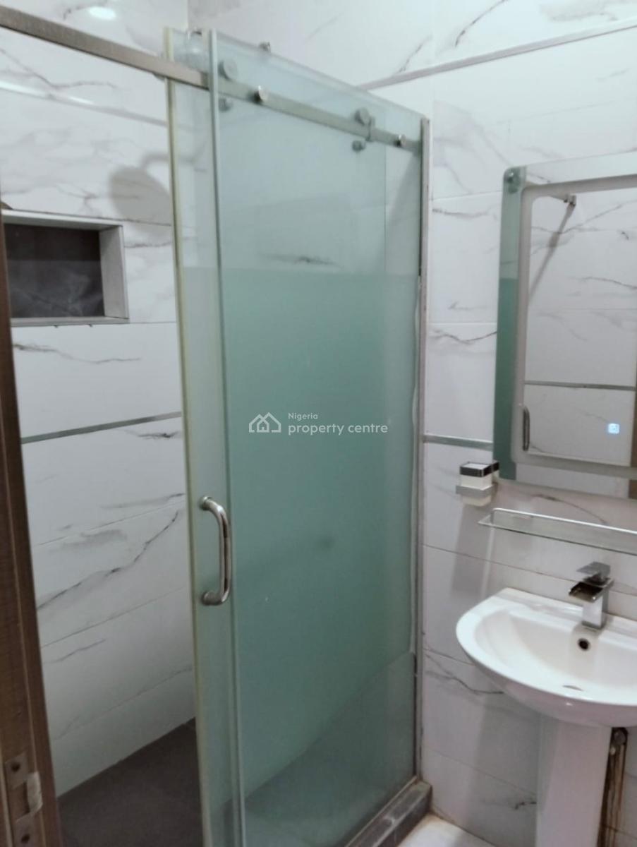 Exquisitely Designed 5 Bedroom Detached Duplex with Guest Charlet & Bq, Guzape District, Abuja, Detached Duplex for Rent