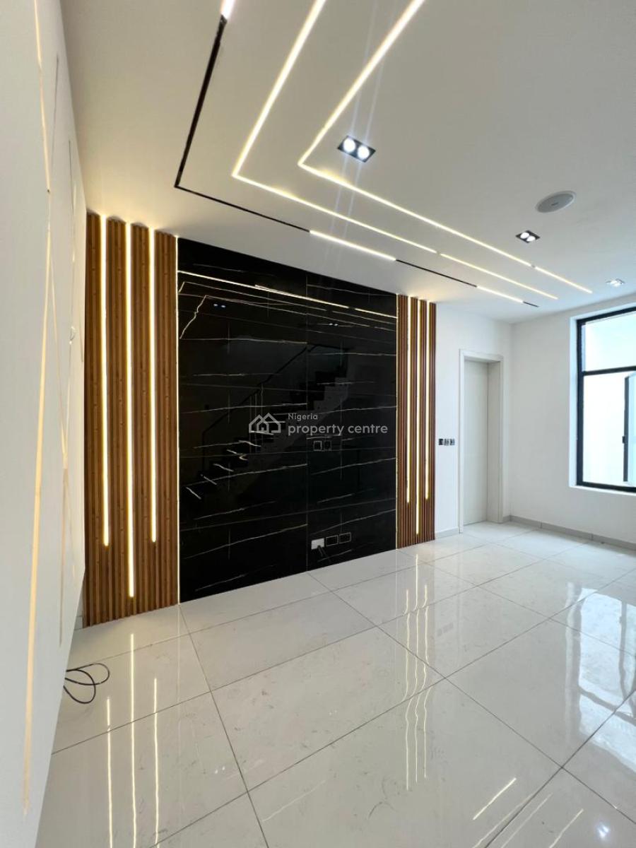 4bedroom Semi Detached Duplex, Orchid Road Lekki, Lekki, Lagos, Semi-detached Duplex for Sale