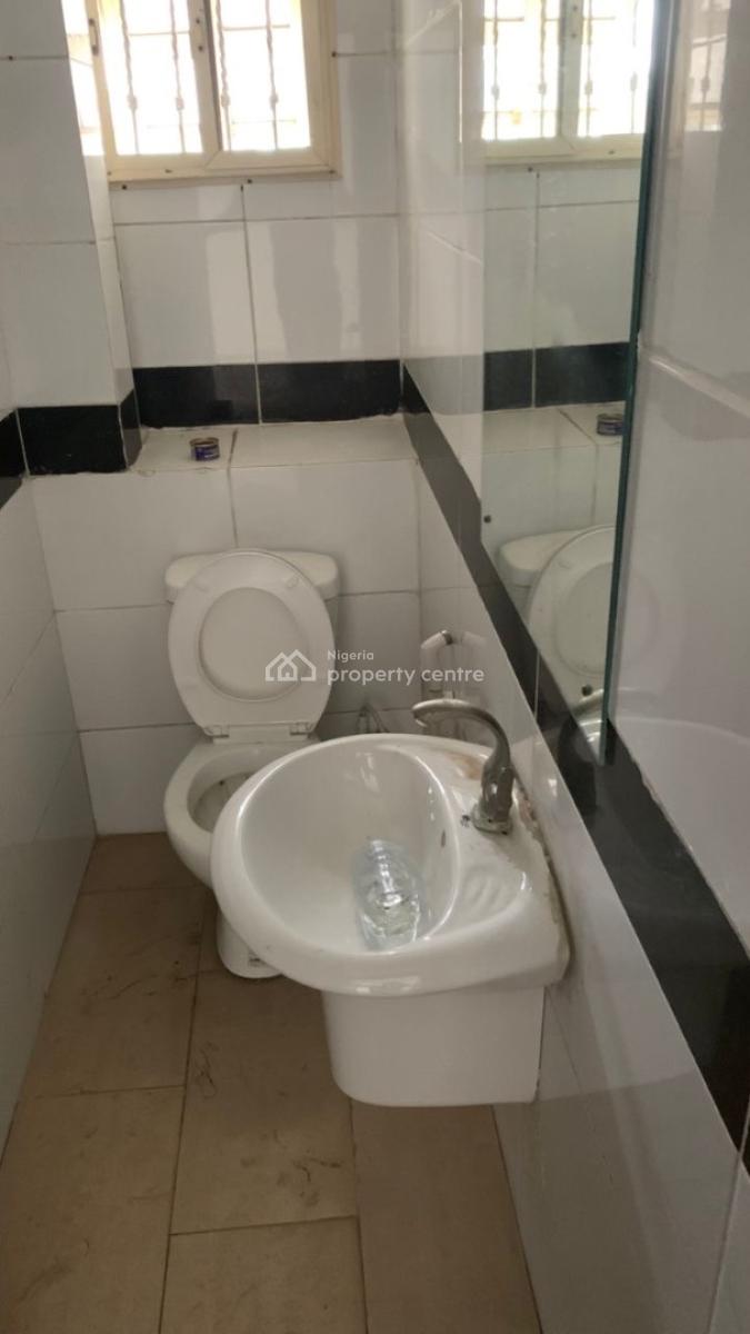 Serviced 4 Bedroom Pent House at Dideolu Estate with All Rooms Ensuit,, Professor Kiumi Akingbehin Street, Off Awkuzu Street, Lekki Phase 1, L, Lekki Phase 1, Lekki, Lagos, Terraced Duplex for Rent