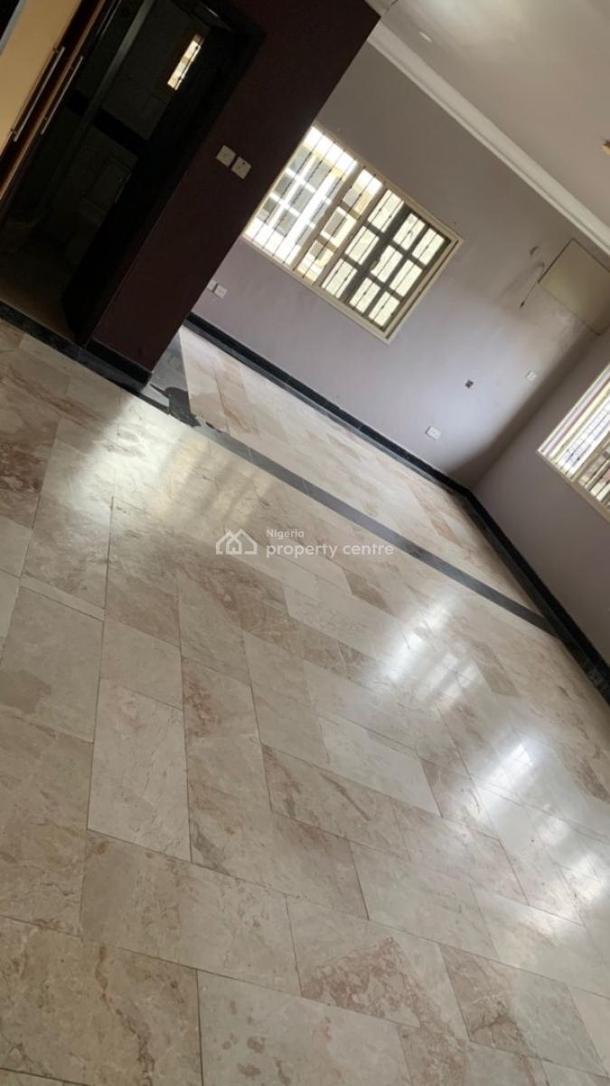 Serviced 4 Bedroom Pent House at Dideolu Estate with All Rooms Ensuit,, Professor Kiumi Akingbehin Street, Off Awkuzu Street, Lekki Phase 1, L, Lekki Phase 1, Lekki, Lagos, Terraced Duplex for Rent