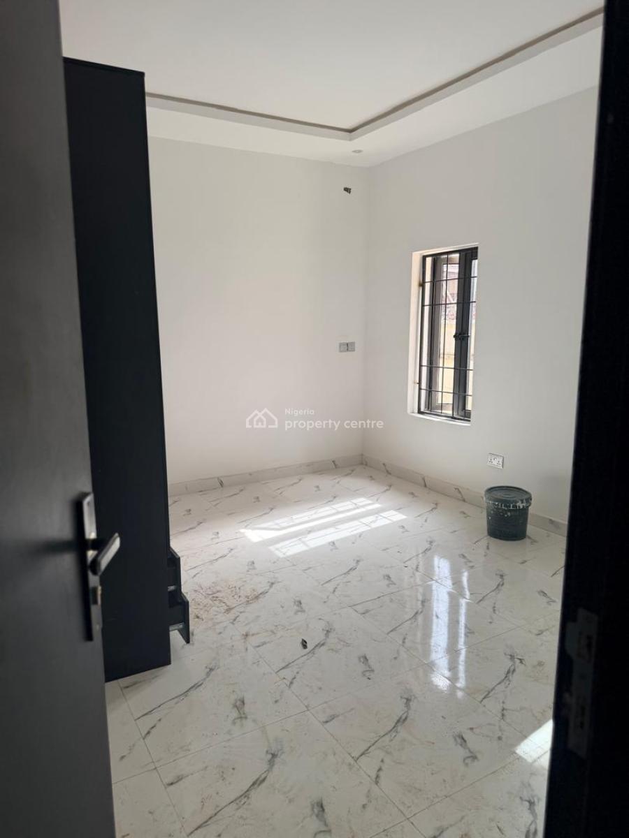 Spacious 1 Bedroom with 2 Toilets, Kwame Nkrumah, Asokoro District, Abuja, Mini Flat (room and Parlour) for Rent