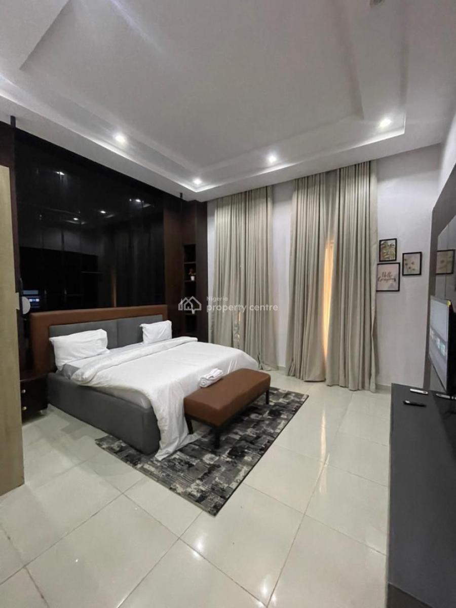 Furnished 3 Bedroom Apartment (8units), Lekki Phase 1, Lekki, Lagos, Flat / Apartment for Rent