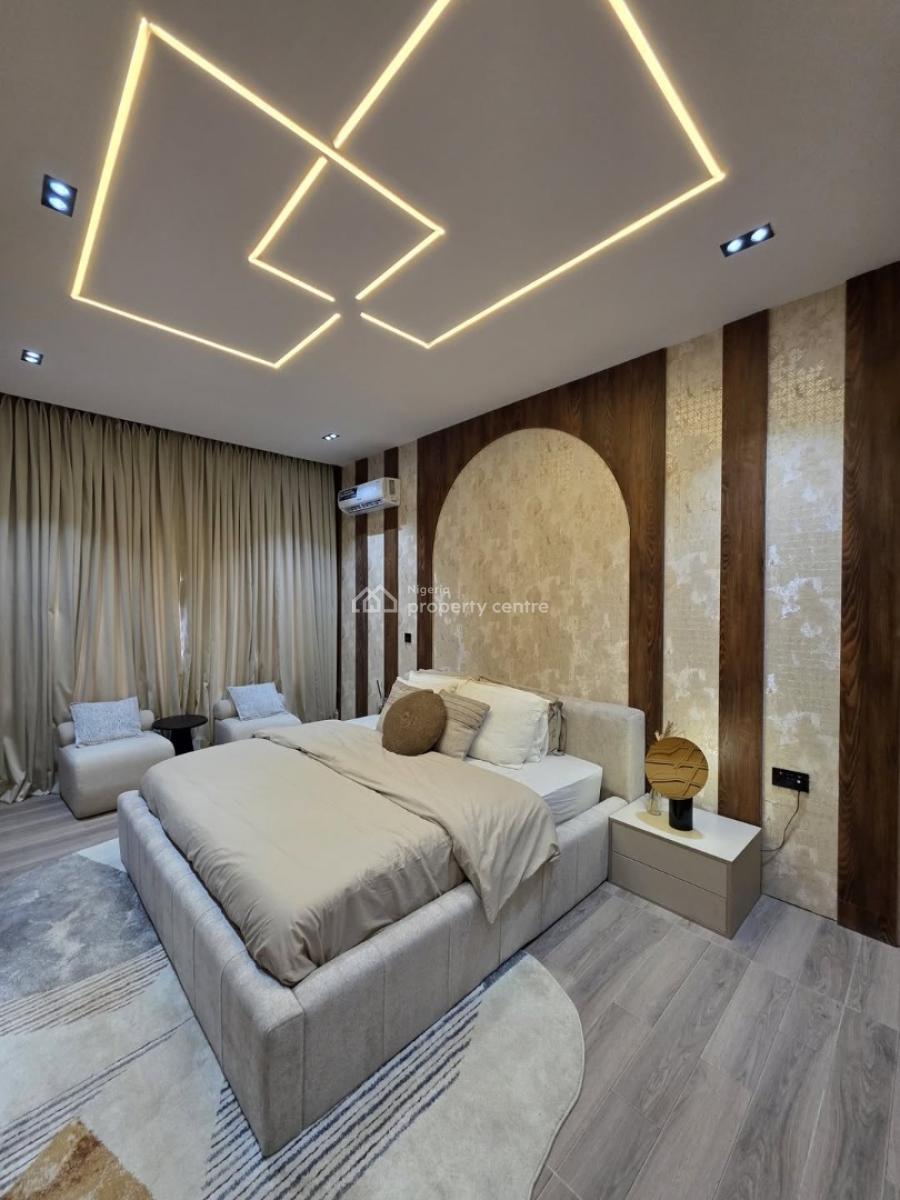 2 Bedroom Apartment with Bq, Lekki Phase 1, Lekki, Lagos, Block of Flats for Sale