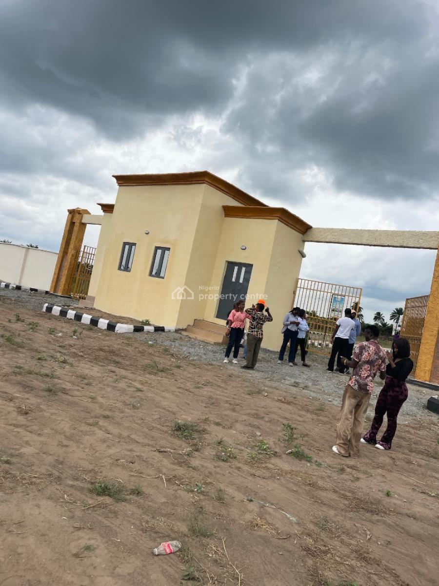 Affordable and Verified Dry Land, Bewaji Estate Located 30mins Drive From Lagos State Food Logistics Hub, Ijebu East, Ogun, Mixed-use Land for Sale