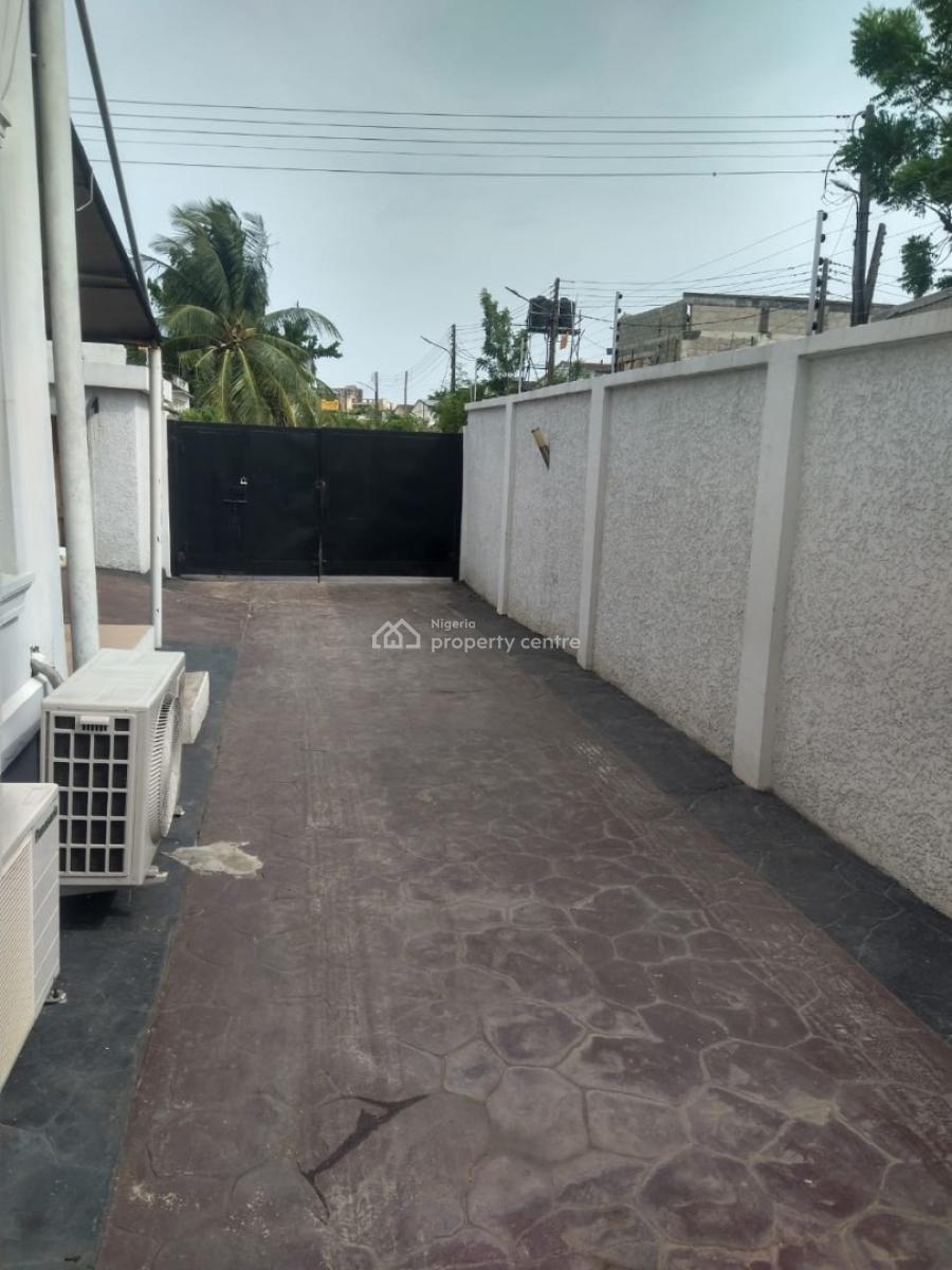 4 Bedroom Semi Detached Duplex with Bq, Dolphin Estate, Ikoyi, Lagos, Semi-detached Duplex for Sale