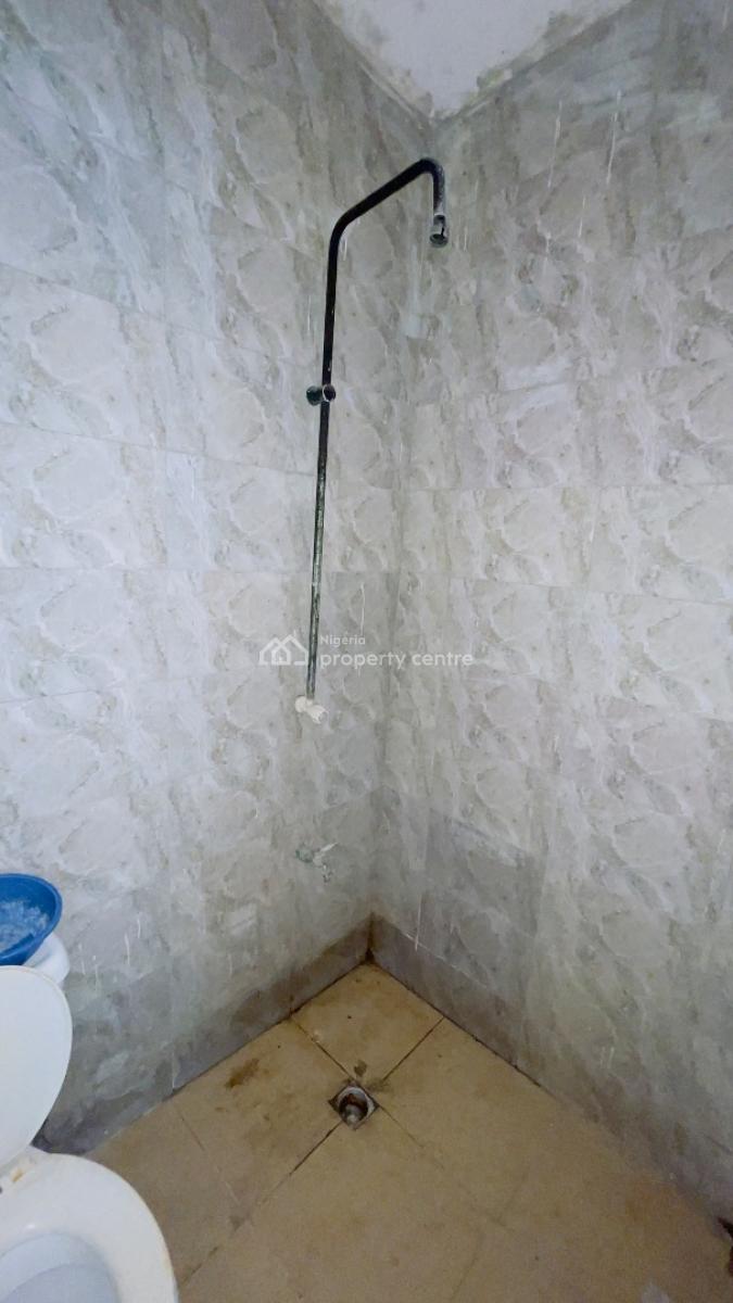 a Decent Room Self Contain Without Kitchen, Durosimi Eti., Lekki Phase 1, Lekki, Lagos, Self Contain (single Rooms) for Rent