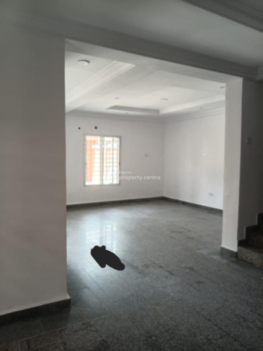 Spacious 5 Bedroom Semi Detached Duplex + 2 Bqs, Fitted Kitchen, Lekki Phase 1, Lekki, Lagos, Semi-detached Duplex for Rent