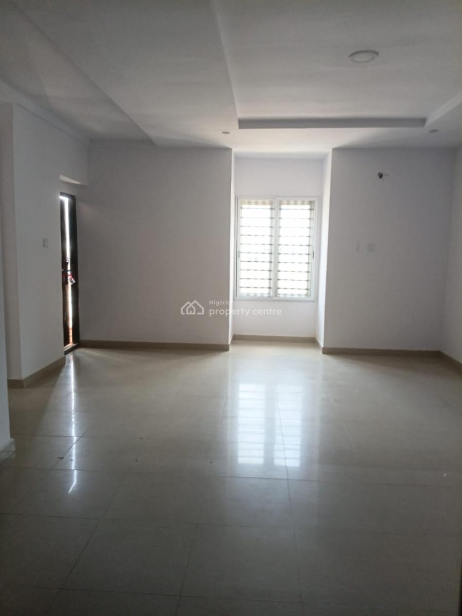 Spacious 5 Bedroom Semi Detached Duplex + 2 Bqs, Fitted Kitchen, Lekki Phase 1, Lekki, Lagos, Semi-detached Duplex for Rent