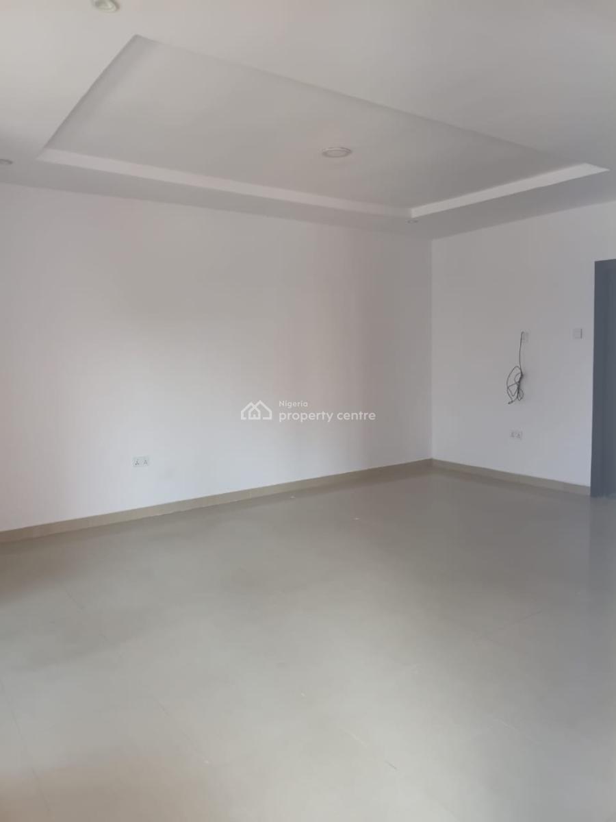 Spacious 5 Bedroom Semi Detached Duplex + 2 Bqs, Fitted Kitchen, Lekki Phase 1, Lekki, Lagos, Semi-detached Duplex for Rent