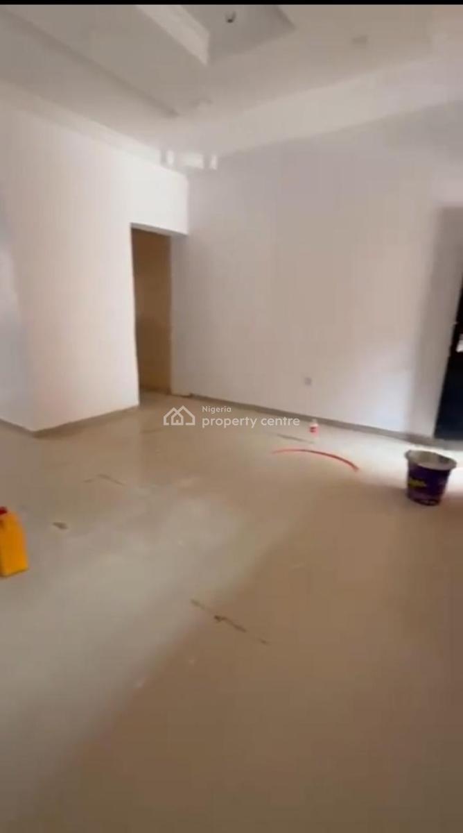 Lovely 2 Bedroom Flat, Ijesha, Surulere, Lagos, Flat / Apartment for Rent