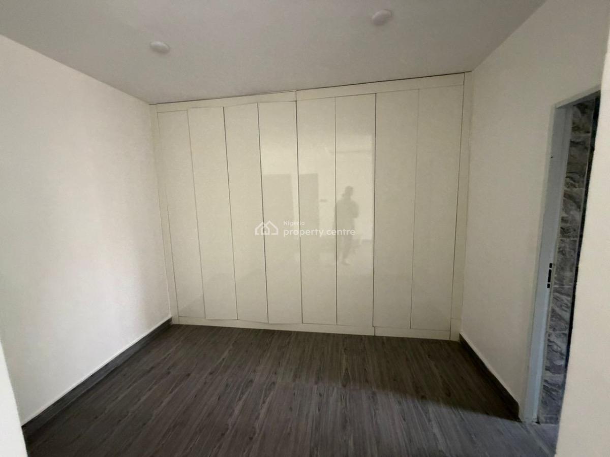 Well-maintained 2-bedroom Terrace Duplex with a Boys Quarters, Katampe (main), Katampe, Abuja, Terraced Duplex for Rent