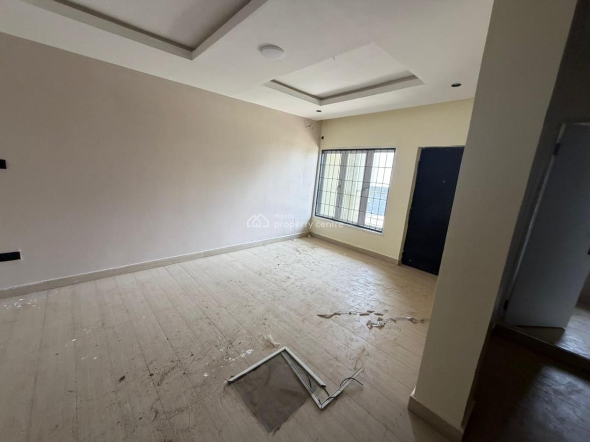 Well-maintained 2-bedroom Terrace Duplex with a Boys Quarters, Katampe (main), Katampe, Abuja, Terraced Duplex for Rent