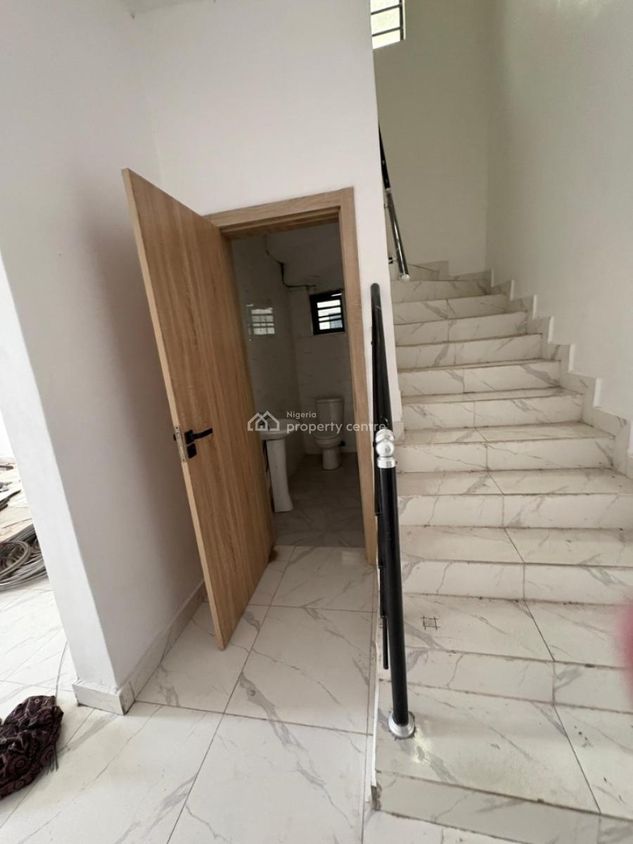 4 Bedroom Semi Detached Duplex, Ikota, Lekki, Lagos, Flat / Apartment for Sale