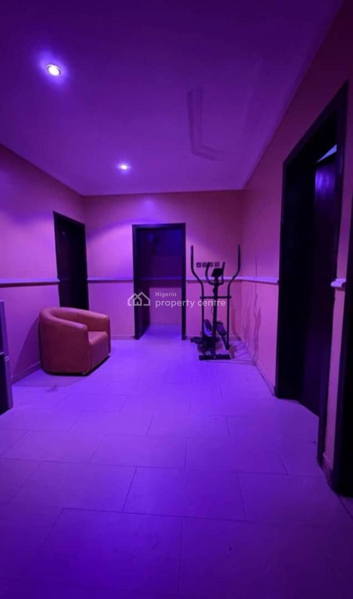 Lovely 14 Rooms Hotel, Alausa, Alausa, Ikeja, Lagos, Hotel / Guest House for Rent