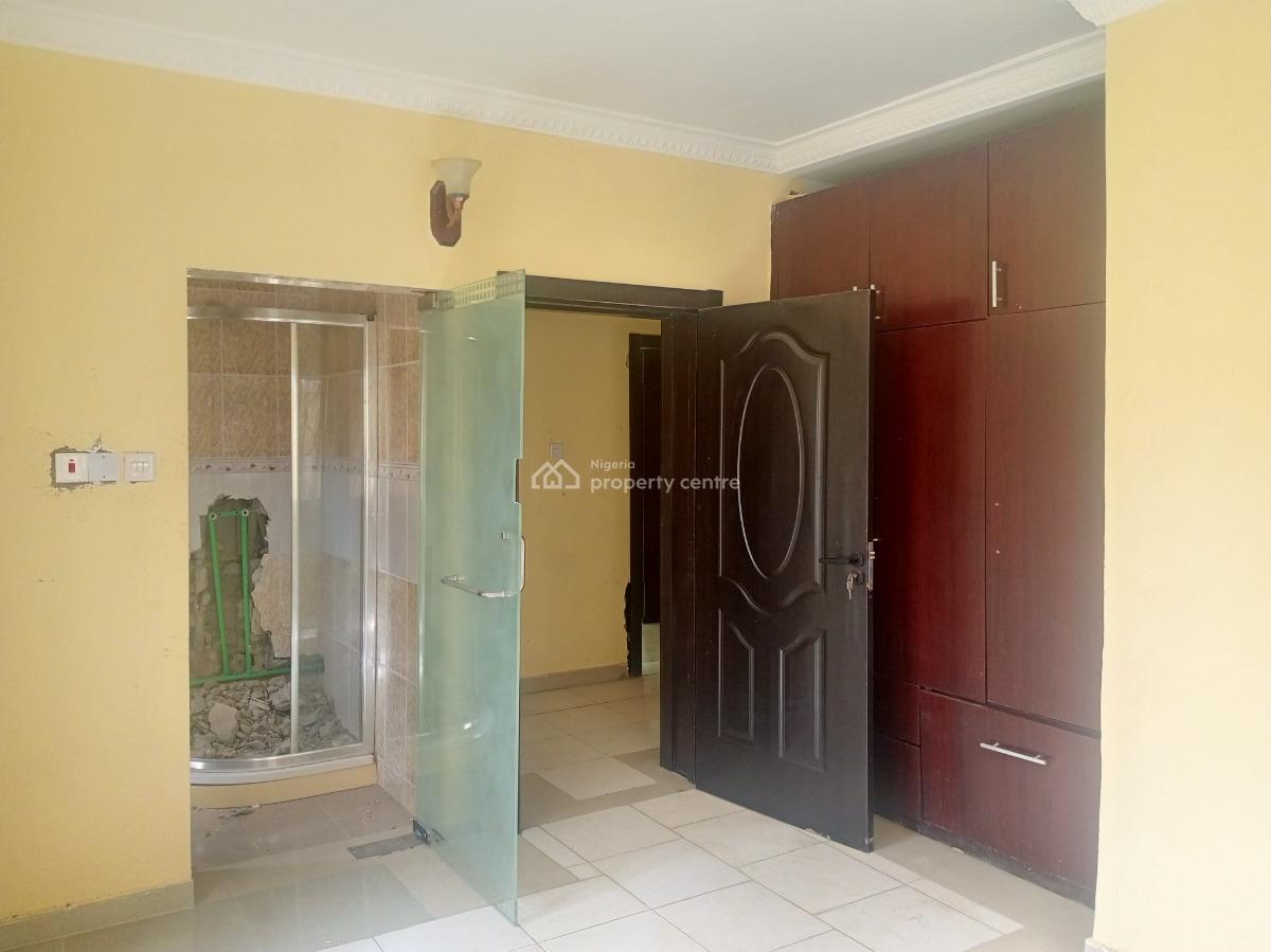 a Nice 3 Bedroom Flat, Canan Land Estate, Sangotedo, Ajah, Lagos, Flat / Apartment for Rent