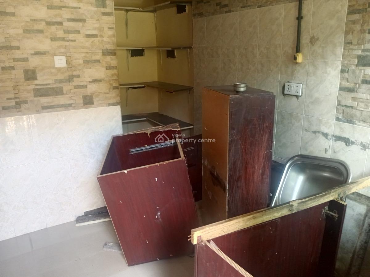 a Nice 3 Bedroom Flat, Canan Land Estate, Sangotedo, Ajah, Lagos, Flat / Apartment for Rent