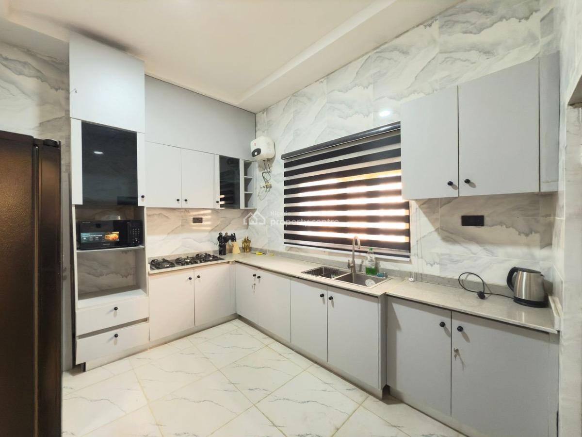 Fully Furnished 2 Bedroom Apartment, Wuye, Abuja, Flat / Apartment for Rent