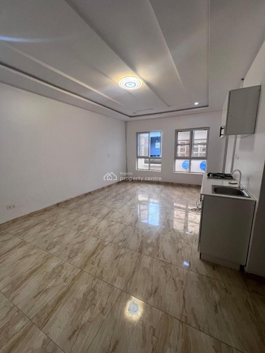 Masters Bed Studio with Personal Kitchen and Meter 20-24hrs Light, Orchid Road Before Roundabout, Lekki, Lagos, Flat / Apartment for Rent