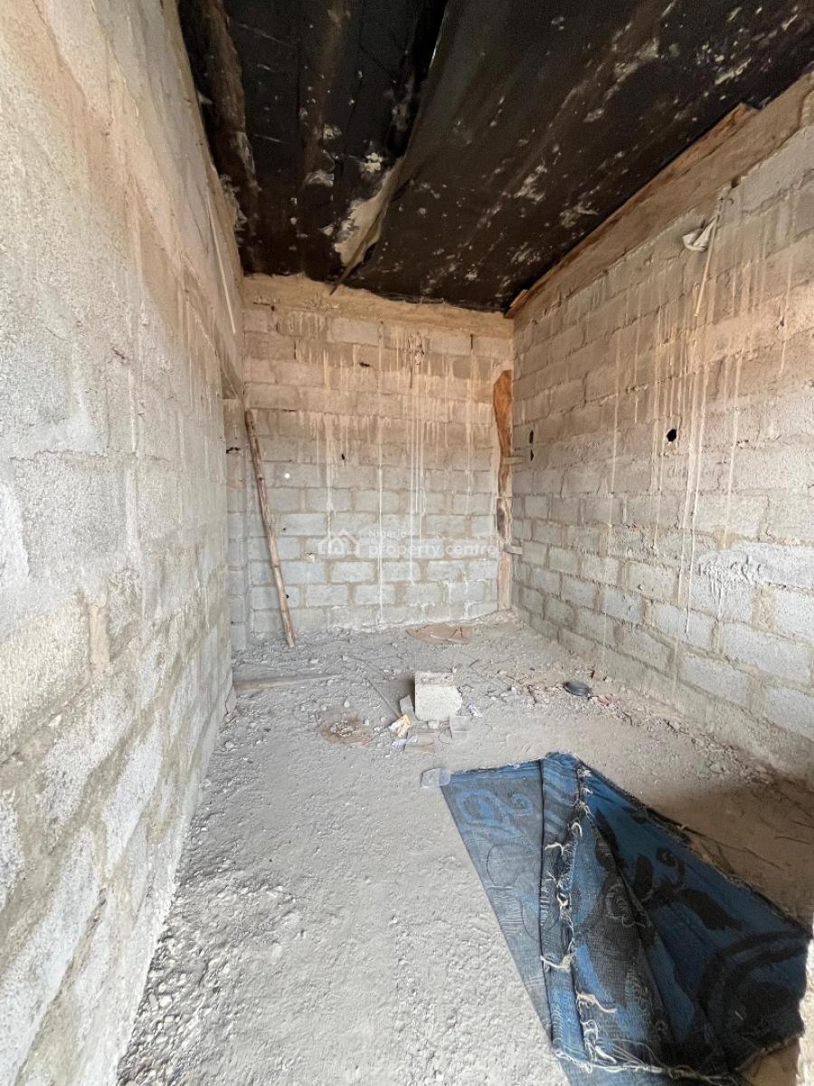 2 Bedroom Apartment, Dakibiyu, Abuja, Block of Flats for Sale